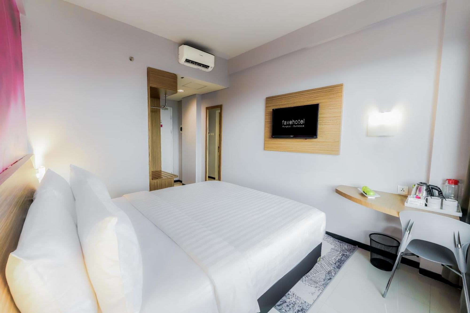 Favehotel Rungkut Surabaya Exterior foto